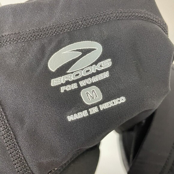 NEW BROOKS womans size medium black running & cycling shorts lightly padded - Picture 9 of 11